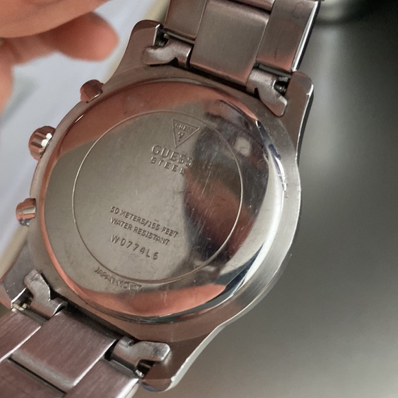 Guess Watch - Picture 3 of 3